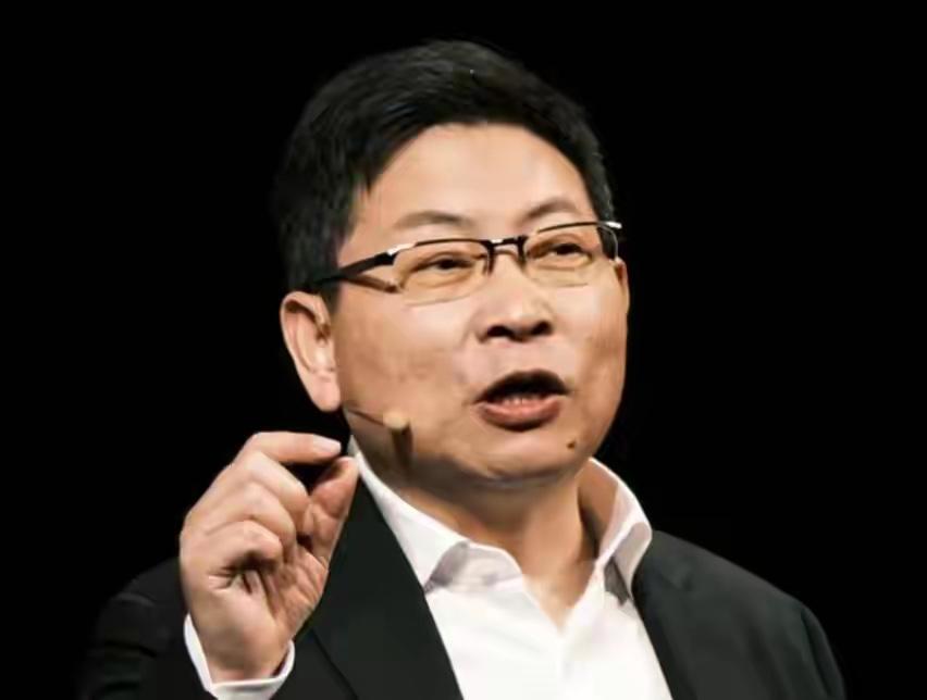 余承东当年说的话，大家还记得到吗？一个手握全球最多5G专利的公司，一个在5G标