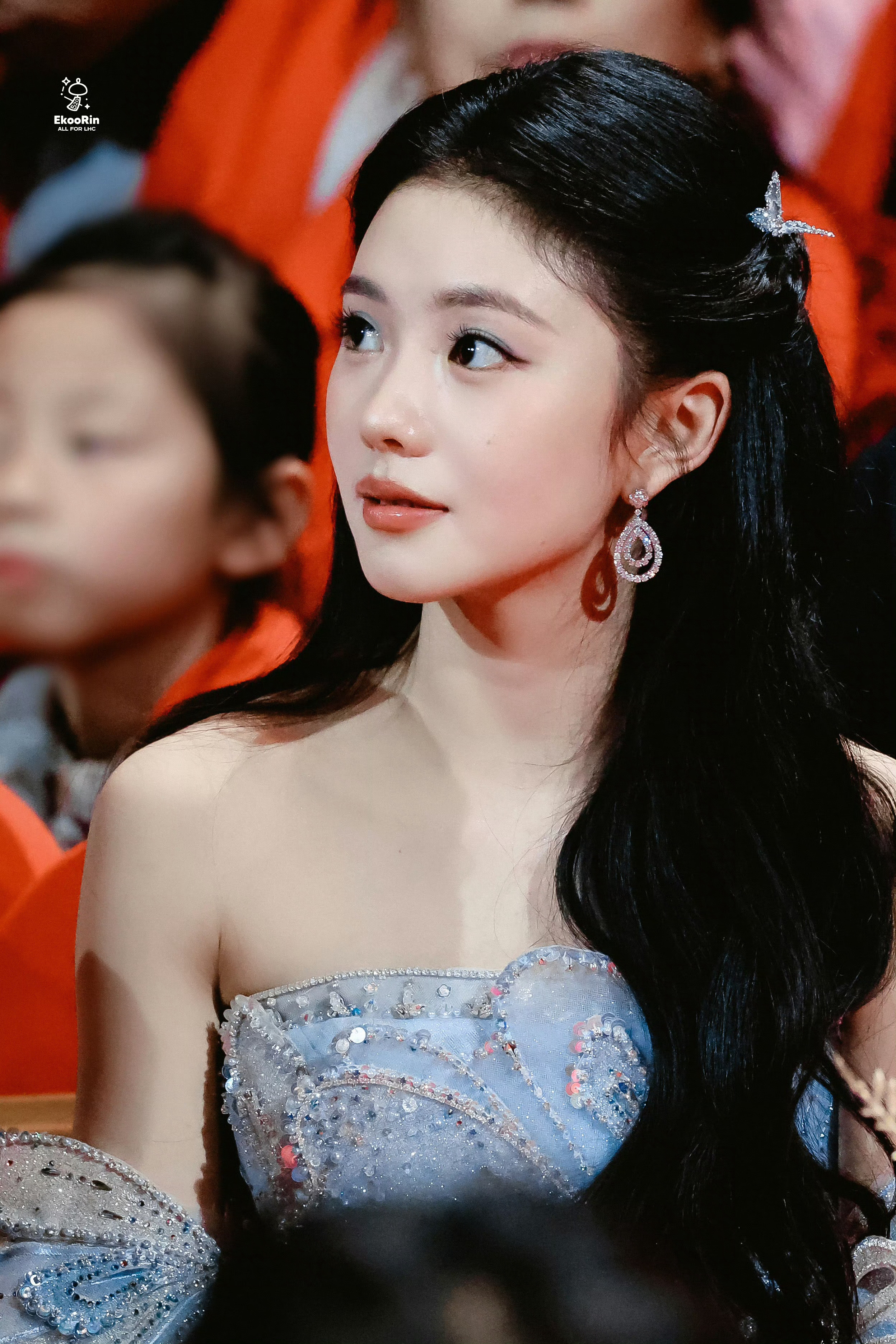 刘浩存实在美丽刘浩存的颜值那是相当顶！舞跳的也好！但是我不太喜欢那个男歌手唱歌，