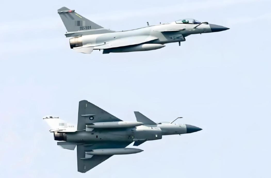 一旦歼10CE降落在平壤，下一秒，美军的F-35、萨德雷达和日本的出云号航母，就