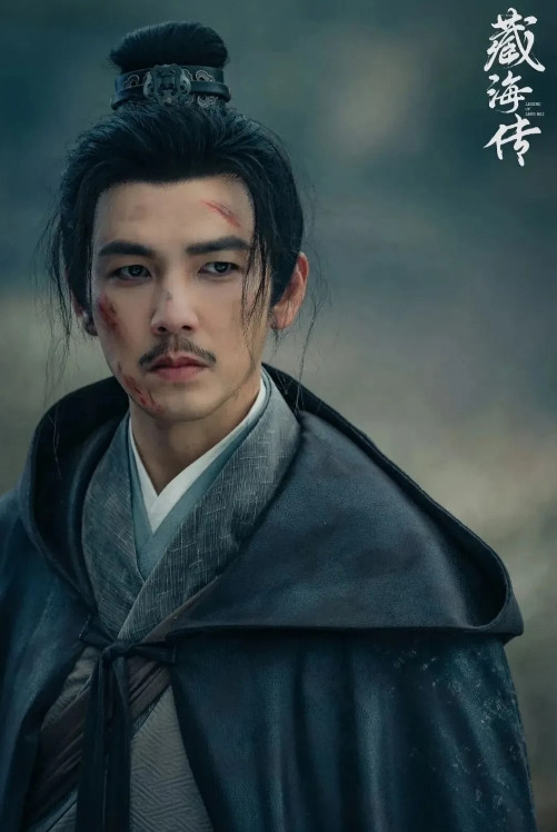 我以为钟汉良在《藏海传》就是客串，演个开头就下线，毕竟他总演主角。没想到他几乎演