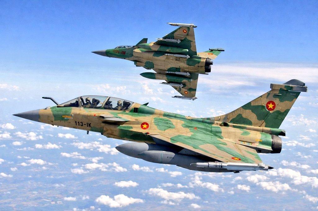越南不买中国歼-10，也没要美国F-16，偏偏看上了法国“阵风”？说白了，越