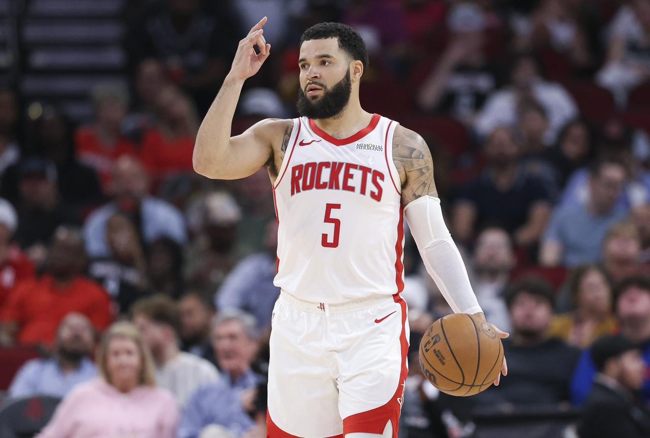 范弗里特将要复出这事可别太当真，ACL撕裂在医学理论上至少要9个月才能恢复，范乔