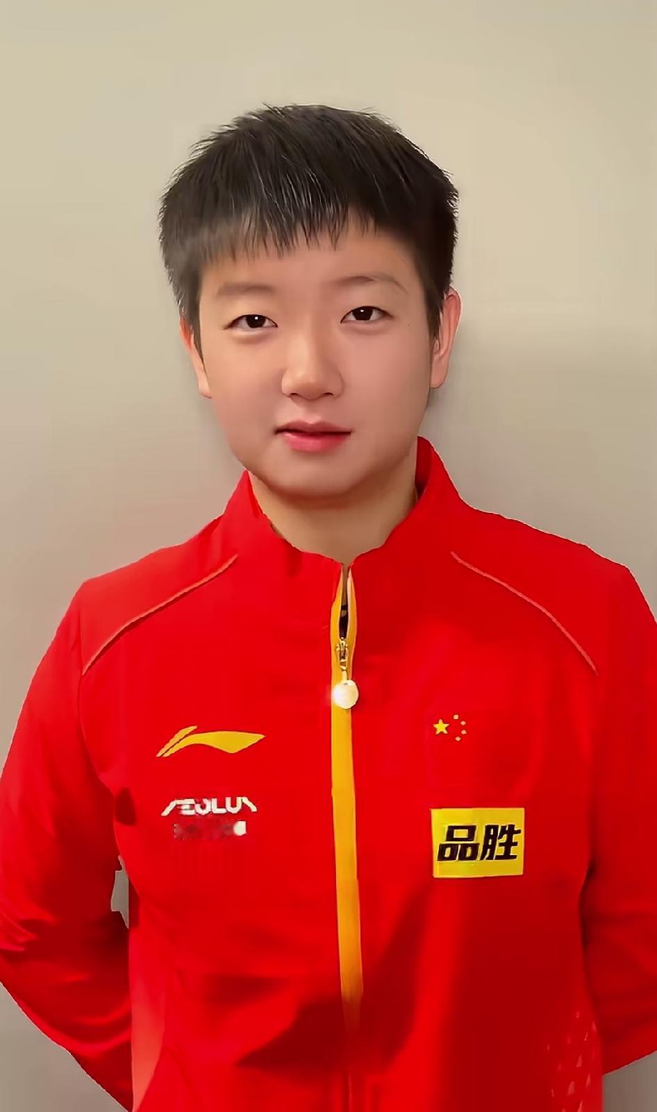 莎莎：“名古屋抽签出来了，亚运会女单，我跟张本美和分在同一半区，日媒管这叫地犹模