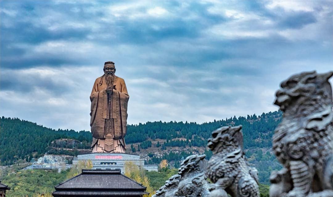我国非常有谋略的五位大人物一、孔子二、张良三、管仲四、范蠡五、刘伯温
