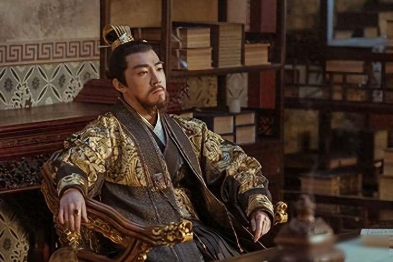 朱高炽死后不久，朱高煦全家被杀，朱瞻基：他活着我寝食难安宣德四年，一个铜缸烧死