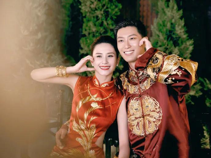 窦骁为何超莲庆生发文，两人甜蜜满满近日，窦骁为何超莲庆祝生日，并在社交媒体上