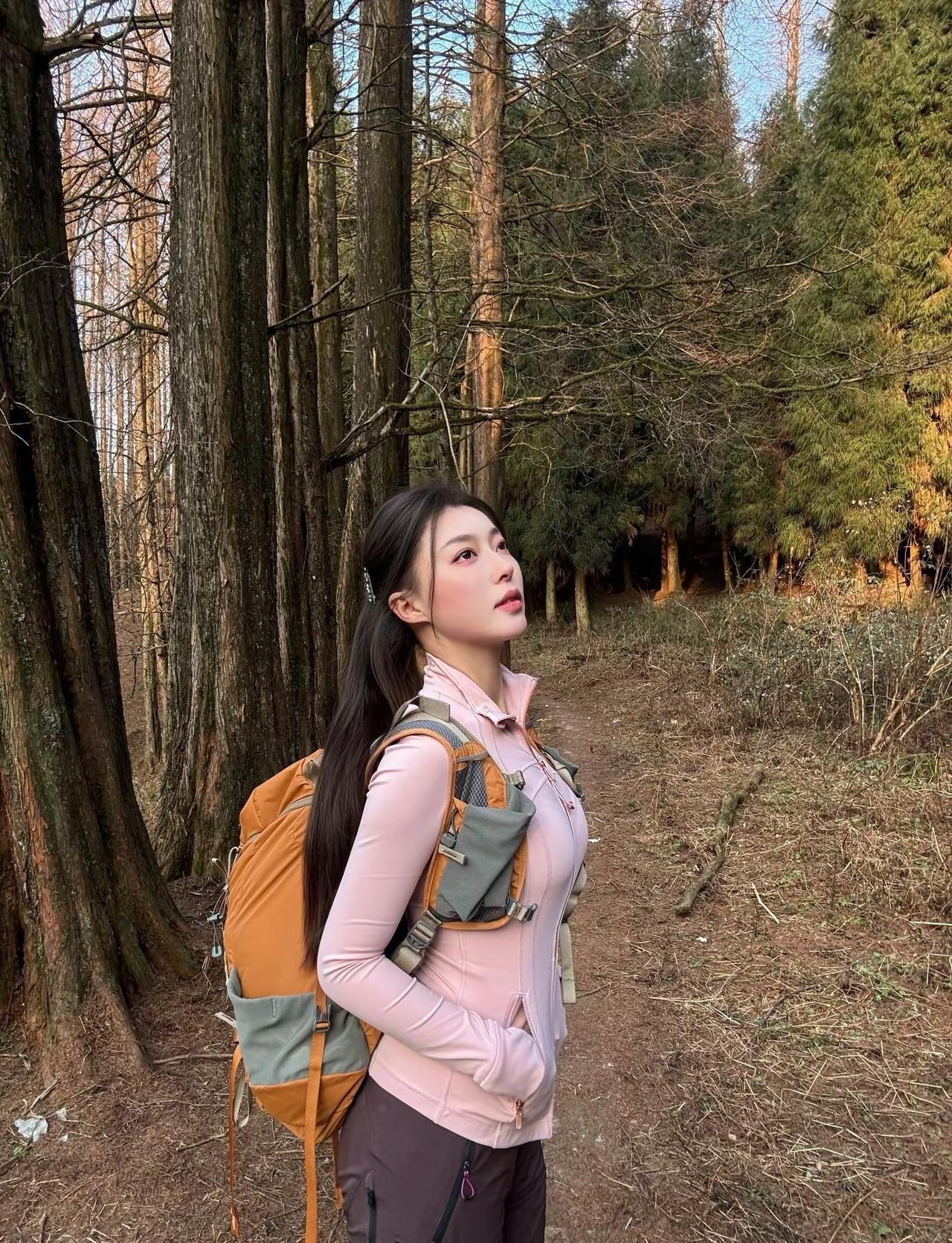 短短的一生爱什么都不过放弃什么都不算错户外旅行徒步