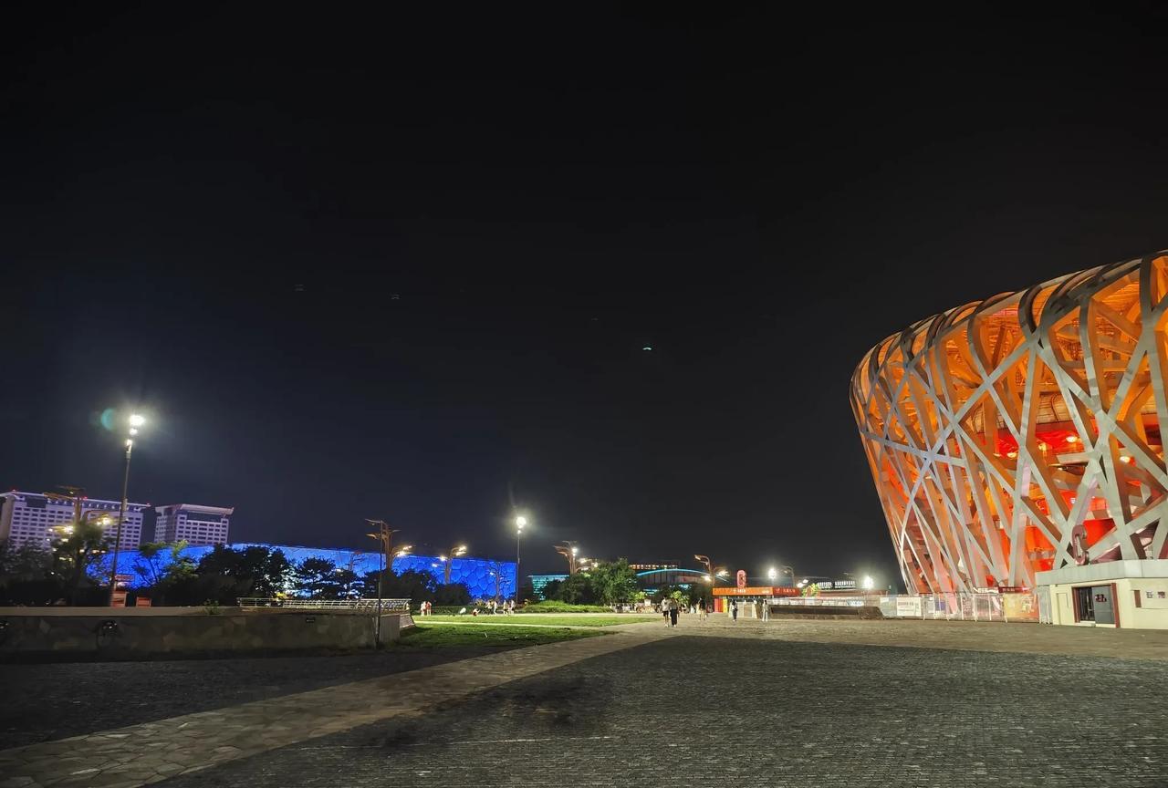 金刻羽又给国家提建议了，这一次她的建议就像诅咒一样。她直言中国只有转变成消费型