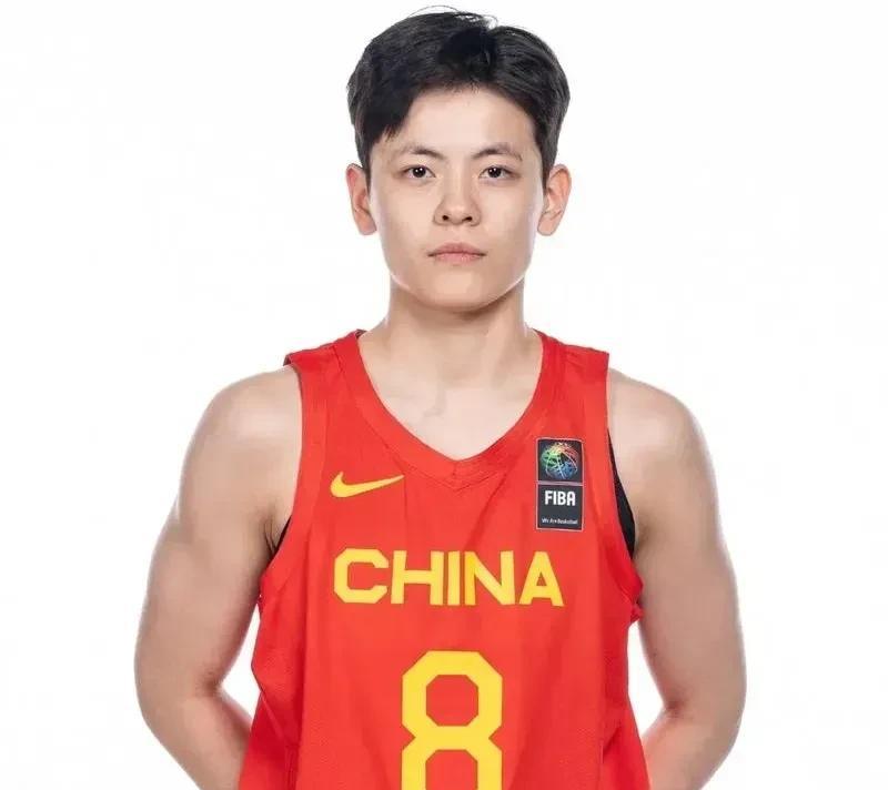 早就说过杨舒予代替不了李梦，更超越不了李梦，打澳大利亚一定会被打回原形，昨天在与