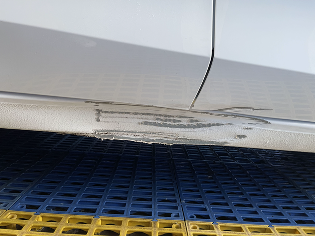 威朗磕到了自己喷可以吗请问各位大佬这个位置必须要掰正吗，自己搞可以不？？有没有