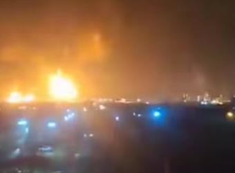 伊朗这次非常的聪明，美国袭击了伊朗的炼油厂，伊朗转头就轰炸了以色列的炼油厂，原因