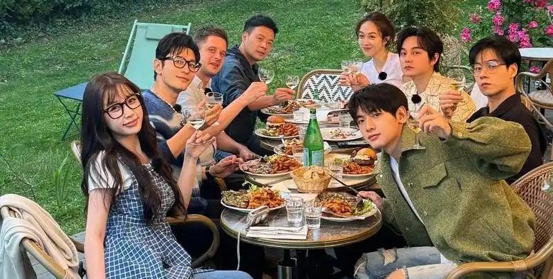 《中餐厅9》惹众怒！得罪半个中国，这次真的玩脱了？