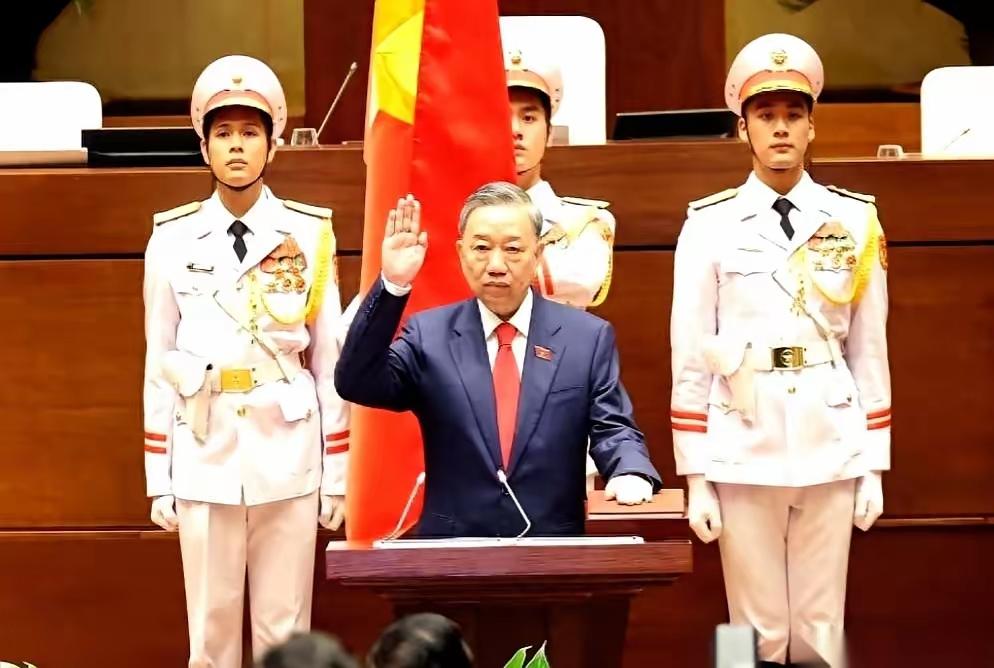 东南亚集体掉头，现实比空话实在新加坡一份报告，把话挑明了。整个东南亚，正