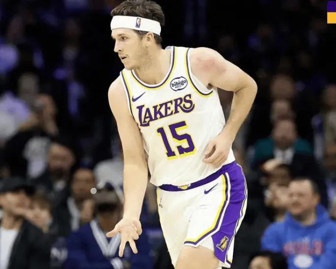 里夫斯到底还是拉了，这极度地影响交易行情啊！湖管怕是要错过他最好的交易期啊！