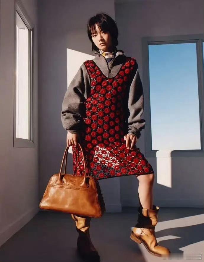 miumiu怎么好意思宣传少女奢牌的，你对得起少女吗