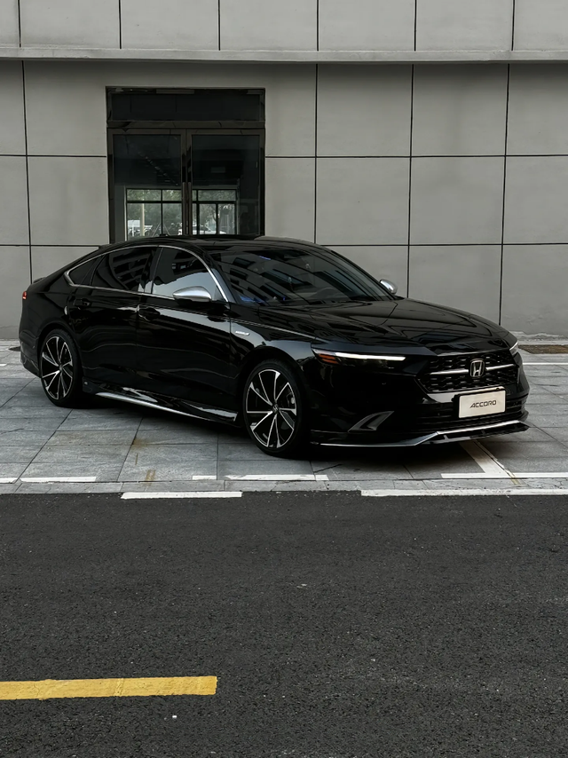 这教训贵了谁懂第一批提11代雅阁的痛啊！我大概就是4儿子店眼里最傻的那波冤种…