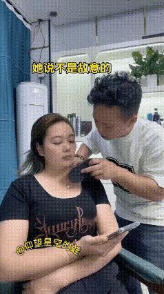 理发师都懵了，还有这种待遇