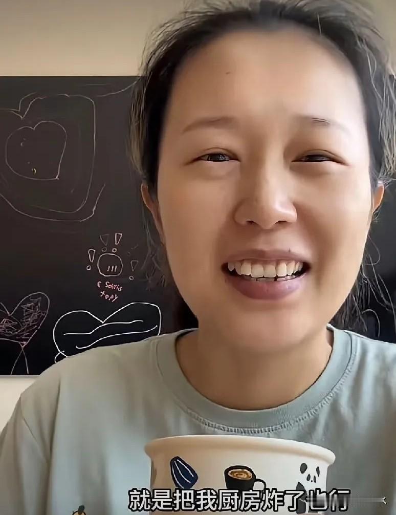 远嫁不是原罪，嫁成外人才要命。小黄远嫁美国。日子乱了。人不开心。迷茫。敏感。