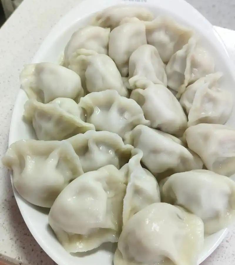 “吃相太难看了！”北京，一男子把手工水饺店挂在平台，可他惊讶的发现，他原价18元