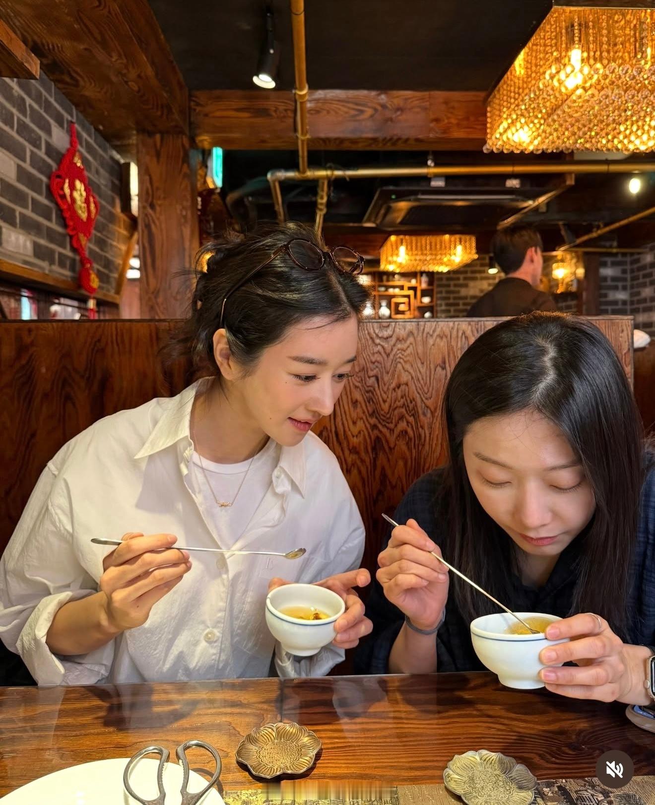 徐睿知徐睿知小脸星人