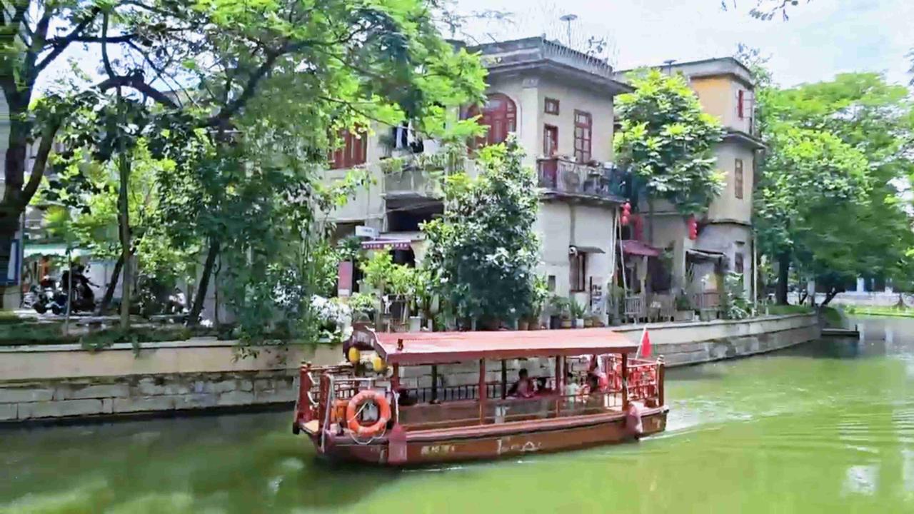 我的今日状态：🏝️旅行度假我这里的天气：☀️晴天带定位记录生活晒秋日打卡