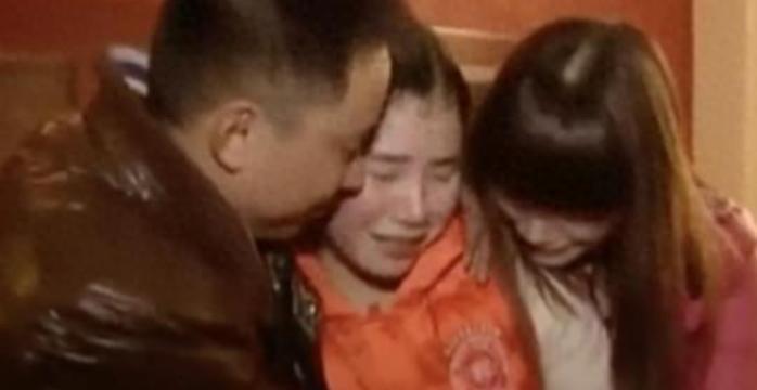 2005年，西安一名6岁女童不幸被拐卖，整整9年她隐忍不发，每天背自己的家庭地址