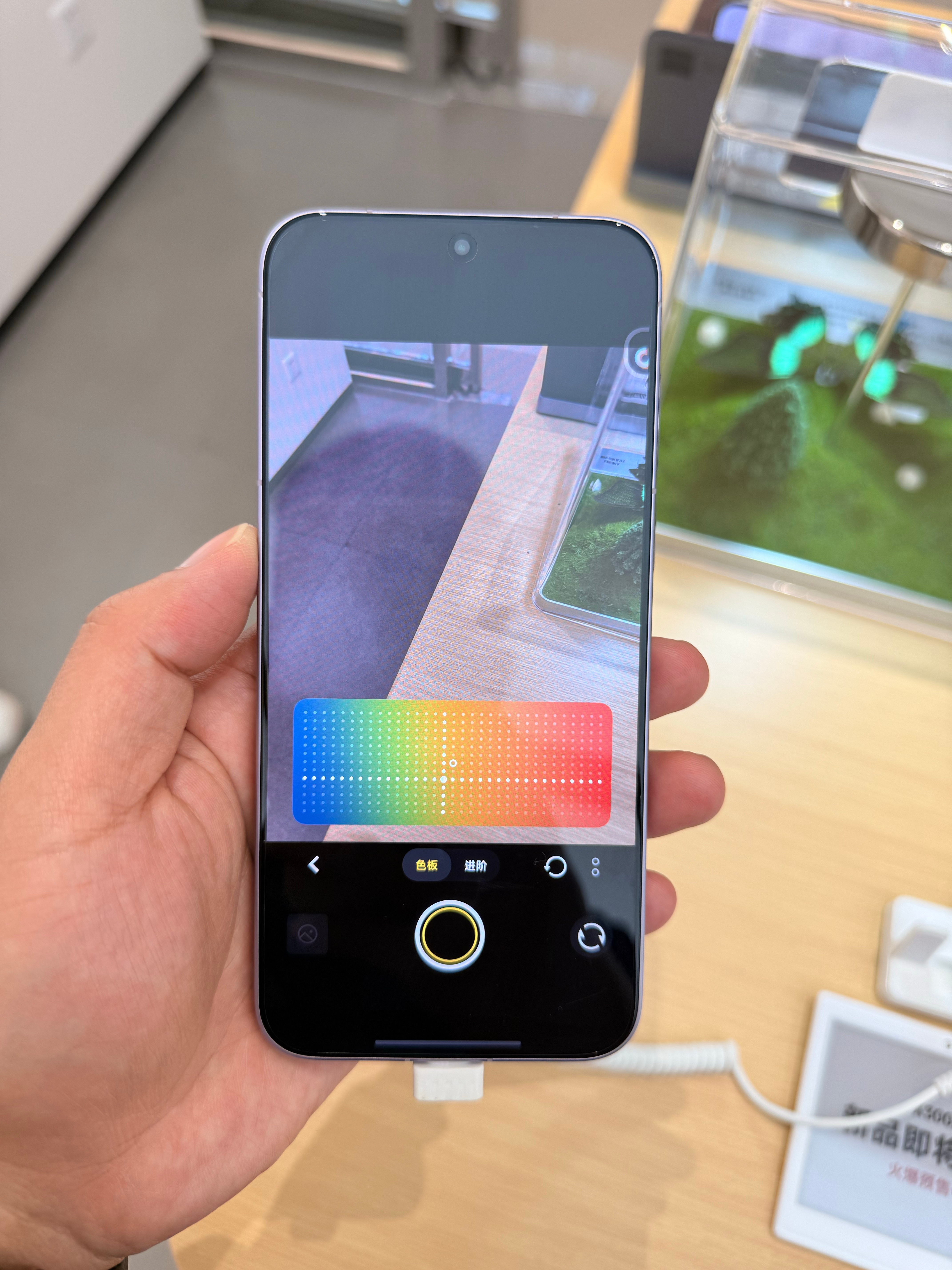 VIVOX300s展示机这个颜色嘛呃很适合女生整体摄像头凸起很克制今年说X