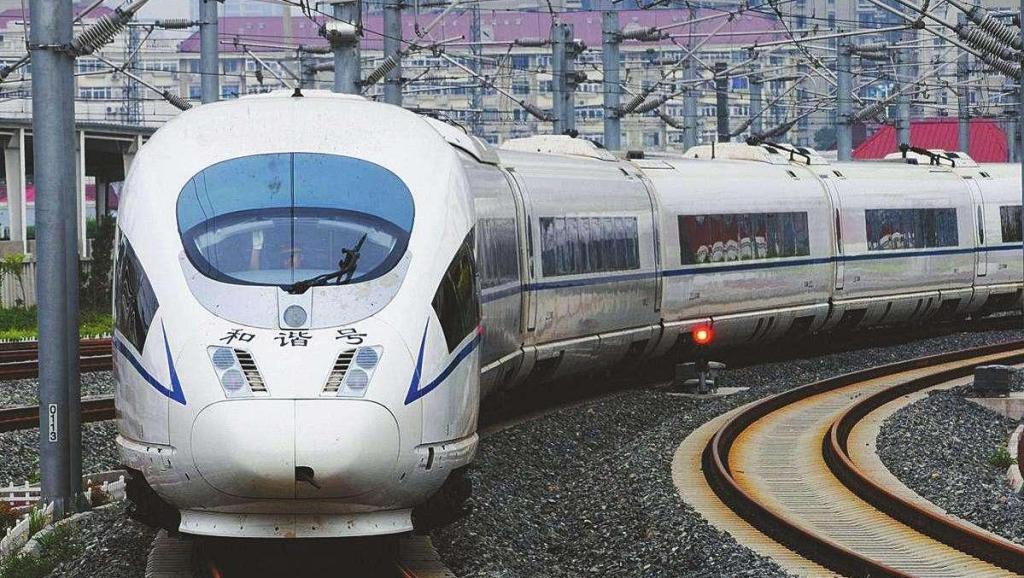 [CM]JR东日本 隼号新干线 GRAN CLASS_土豆