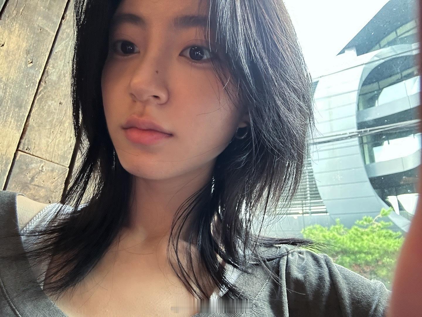 成智英ins更新​​​