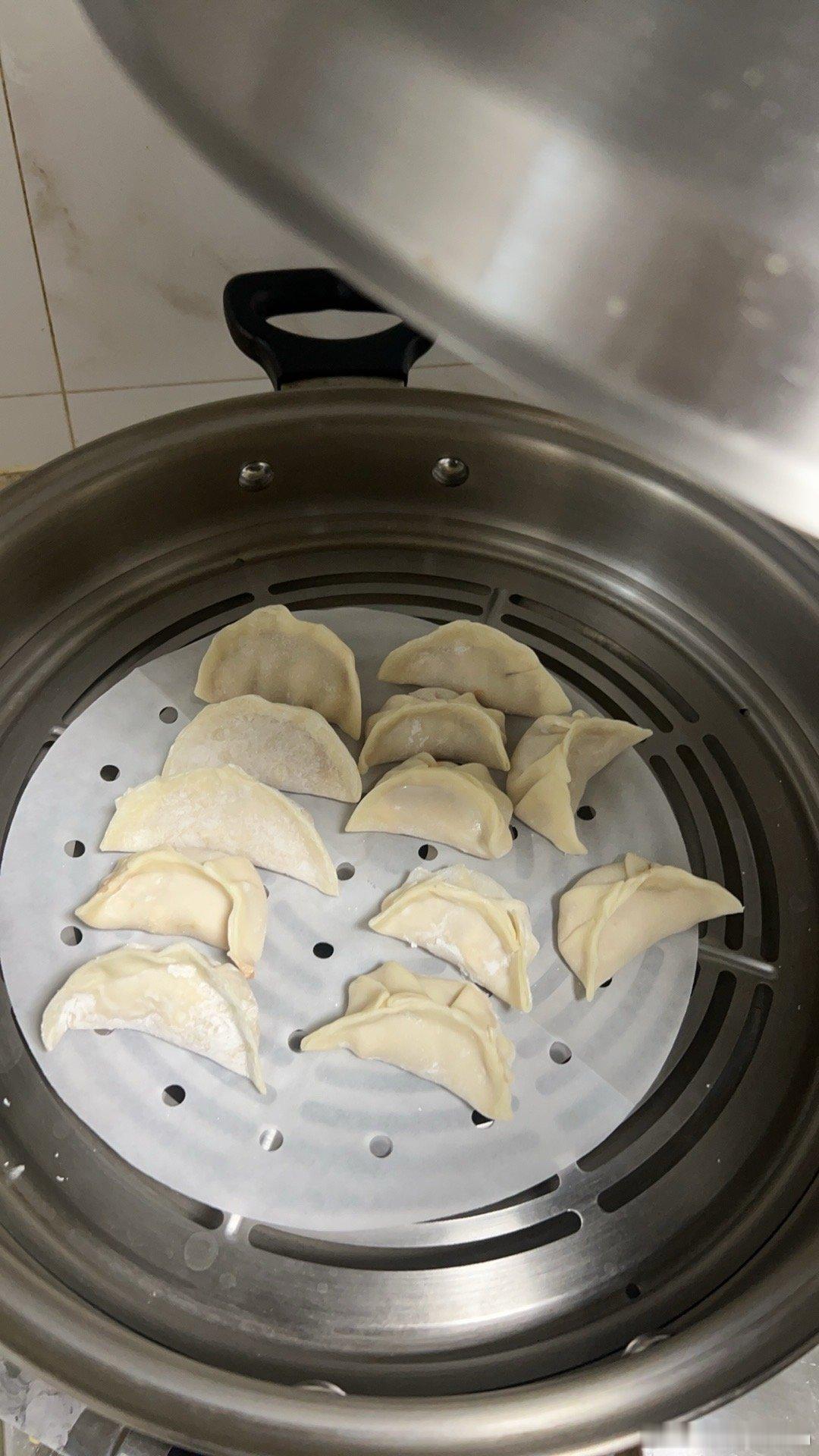 过年嘛，包饺子是最好的节日氛围节目饺子包