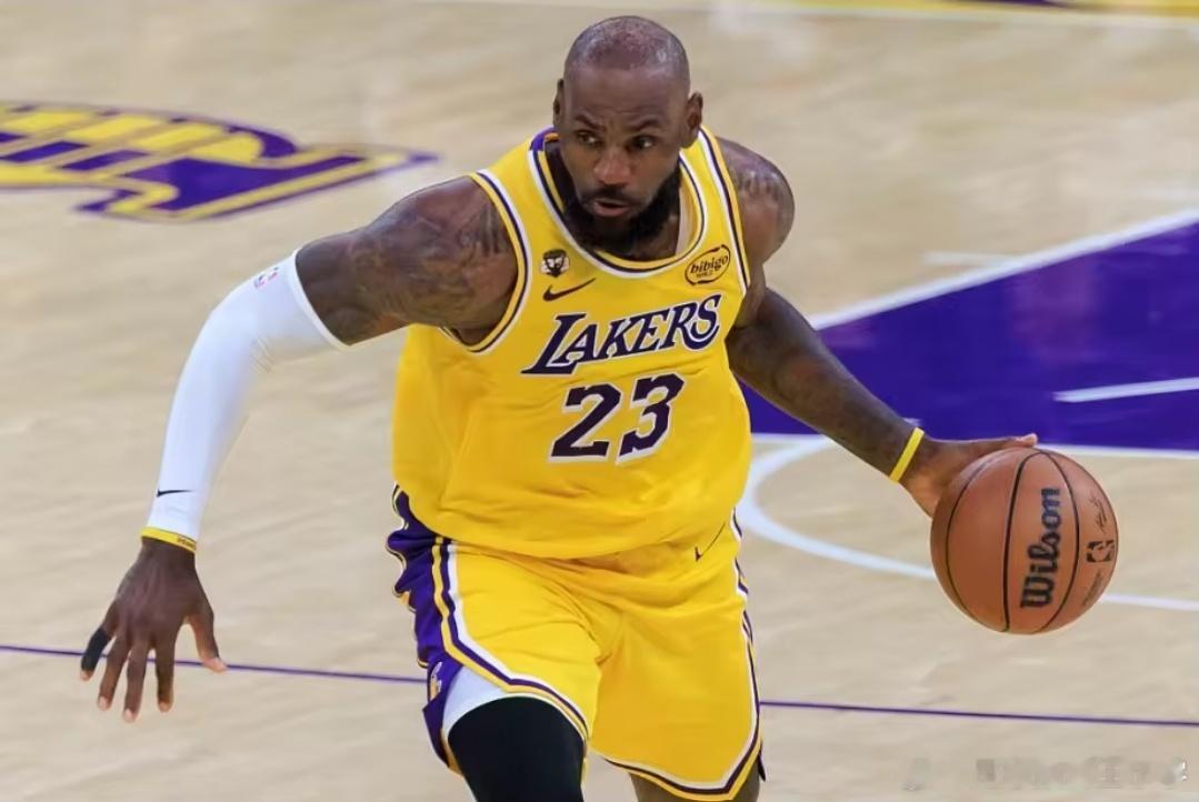 詹姆斯40岁后4次在季后赛砍20+10，超天勾独享历史第一NBA季后赛首轮G3，