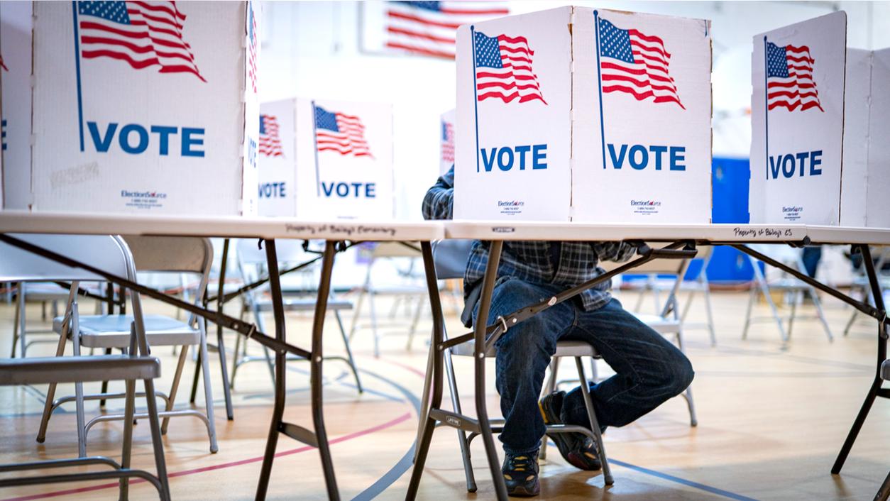 弗吉尼亚州重新划分选区公投引发法律争议共和党指认程序违规，州最高法院将介入审理