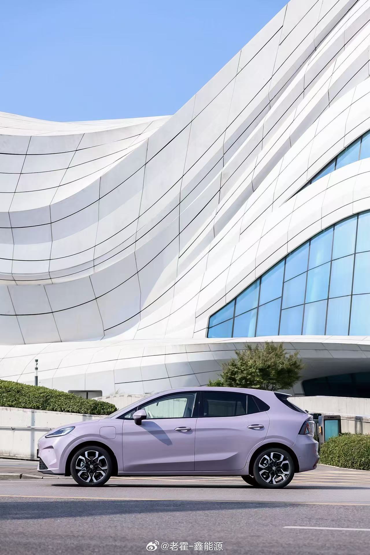 MG4真爆款就是横现在新车出得不少，但真正能打的没几个。度过三个月保鲜期还能稳