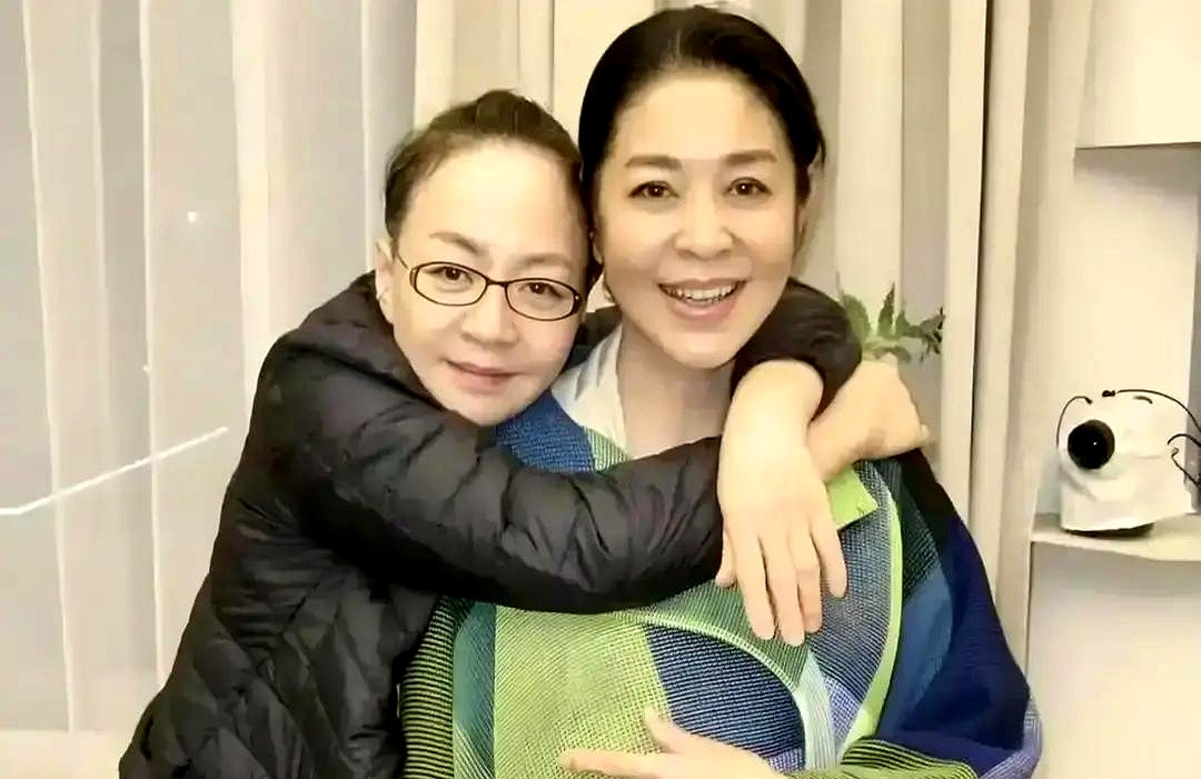 1996年宋丹丹跑去提醒倪萍“陈凯歌外面有人了”，结果非但没讨着好，反倒把二十年的闺蜜情给彻底搭了进