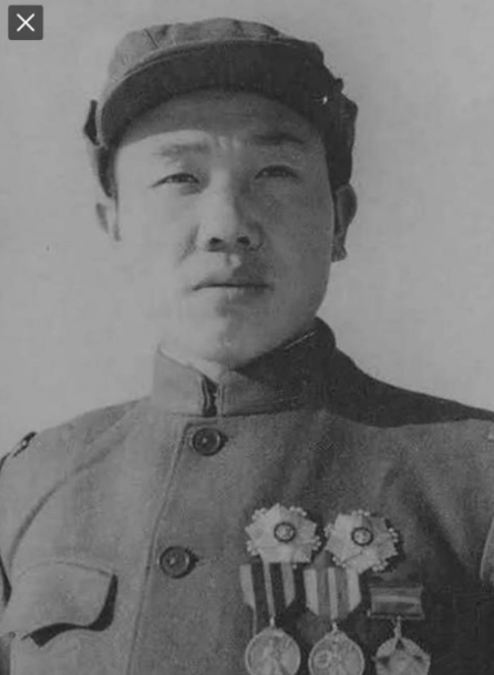 1950年，志愿军排长郭忠田私自放走了美军50多辆坦克，却带领全排以0:215的