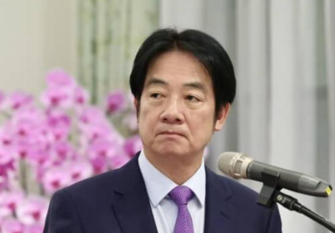 赖清德竖白旗宣布“投降”？ 柯建铭得意宣布赢得民进党版“马王政争”：“我是古