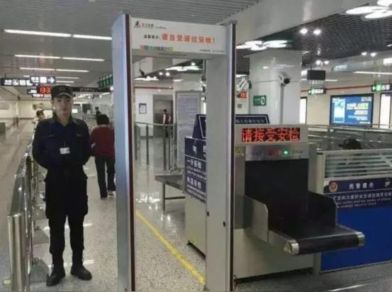 在地铁入口设置安检员，有必要吗？有个从韩国旅行回国的游客，写了坐韩国地铁的体