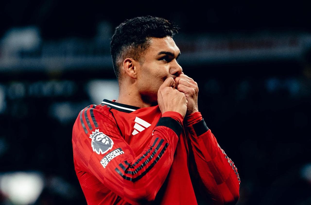 你不得不承认，卡里克真是曼联的天选之人！在曼联2-1战胜布伦特福德后，卡里克本赛