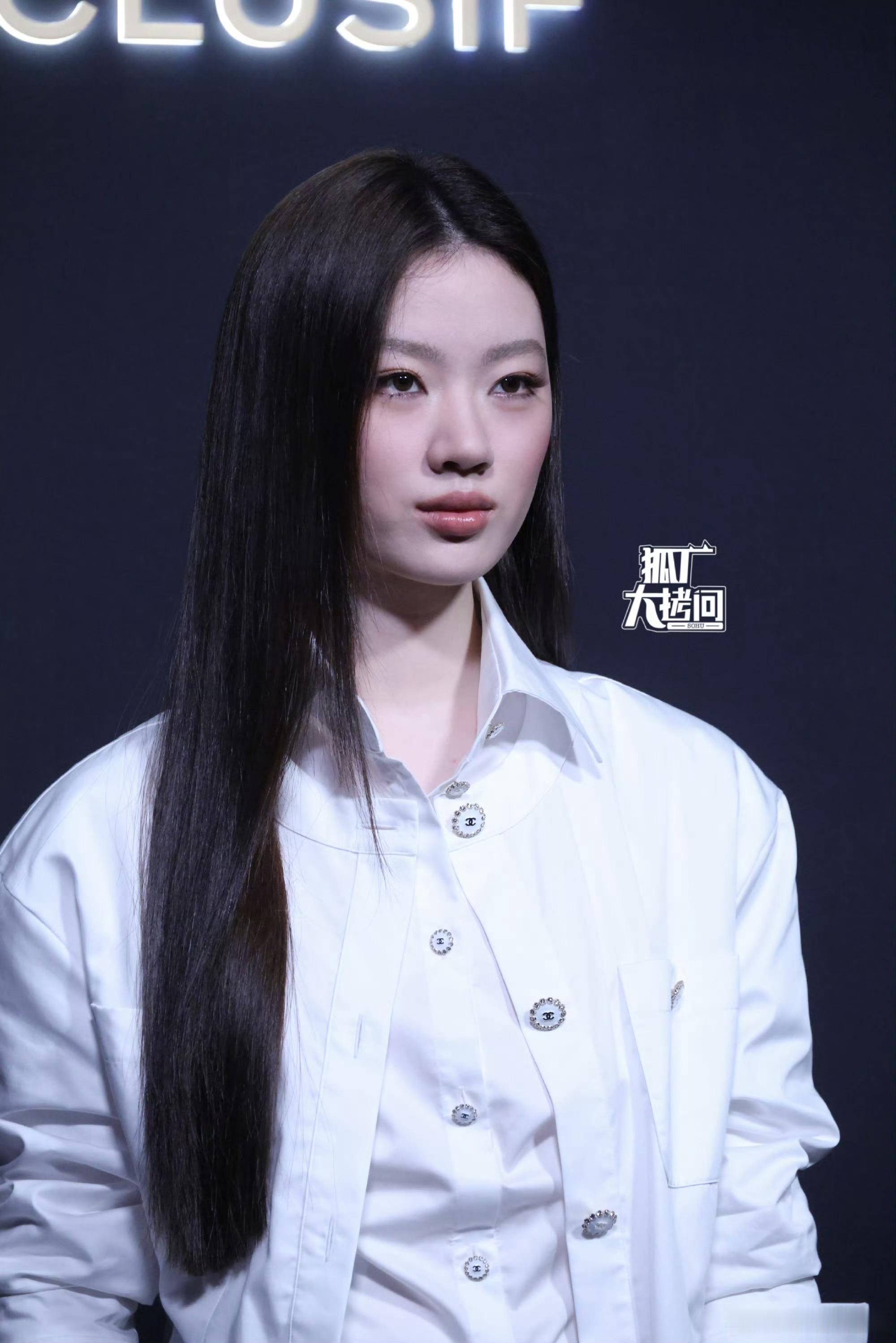 单依纯今天不抽象了，今天coolgirl！​​​
