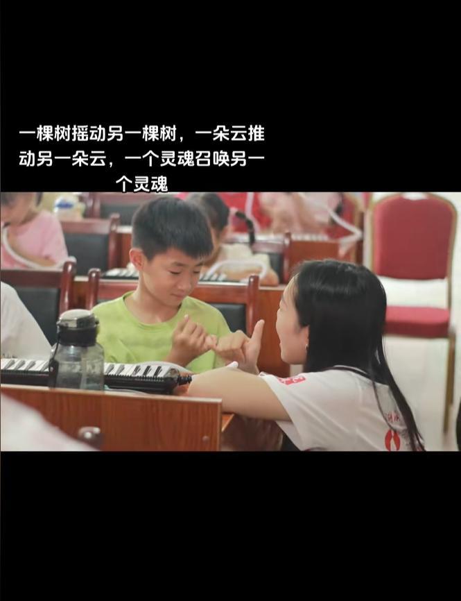我始终相信教育工作者的意义。
