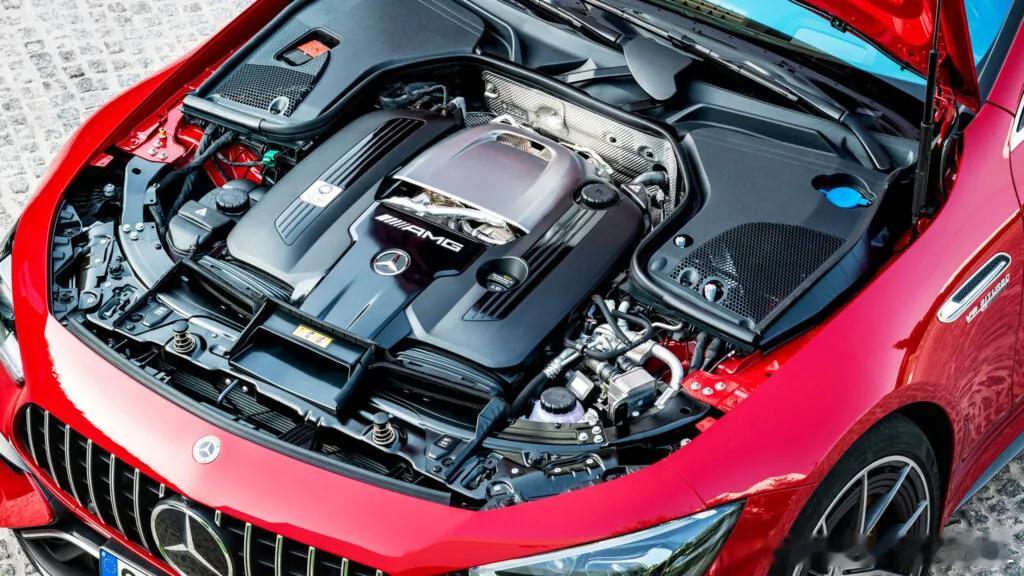 奔驰新V8很美，但AMG C63可能无缘，原因太无聊 奔驰出了款很棒的...