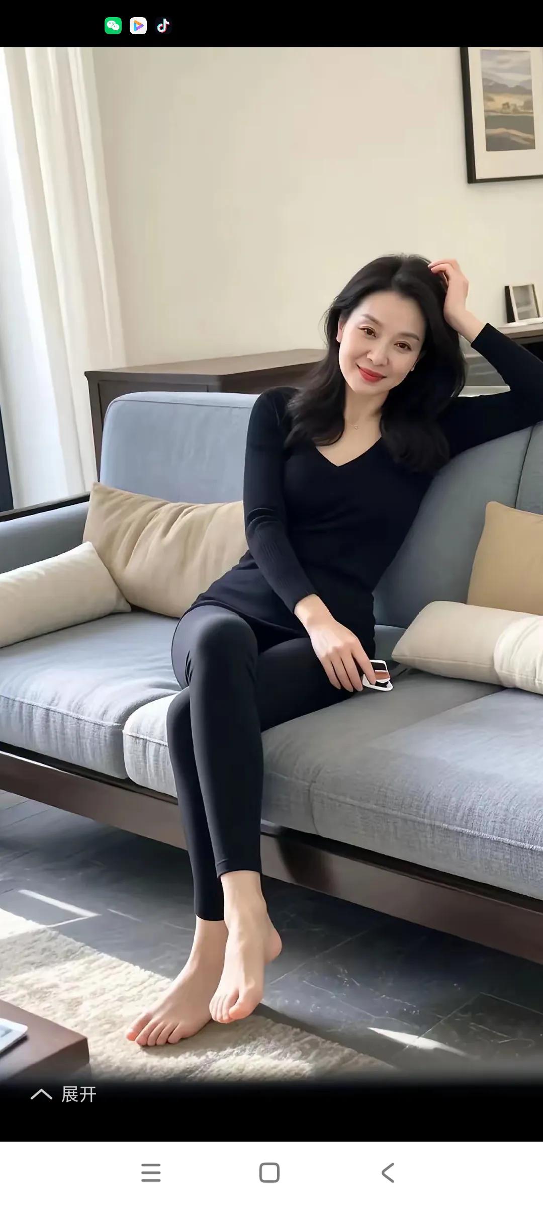 女网友单身十年了，美丽大方，只有二个爱好，一，吸烟，二，跳舞，还想寻找心中的