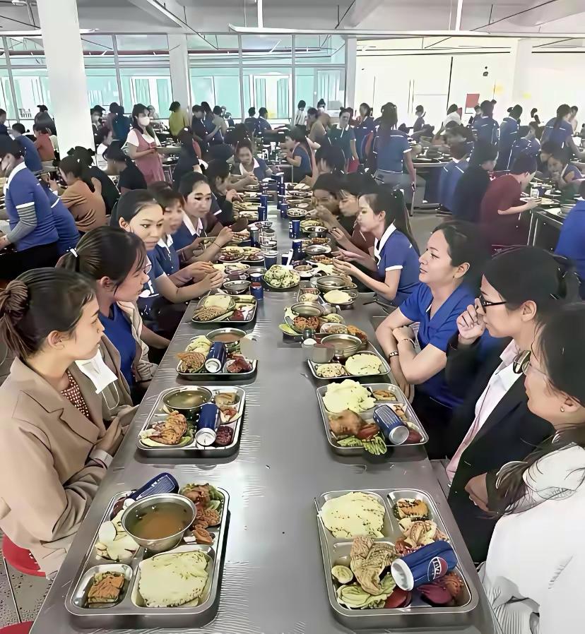 这样的电子厂，你能上多久？