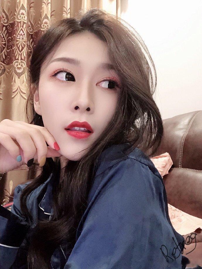 年少不知少妇好错把少女当成宝美女驻扎地​​​