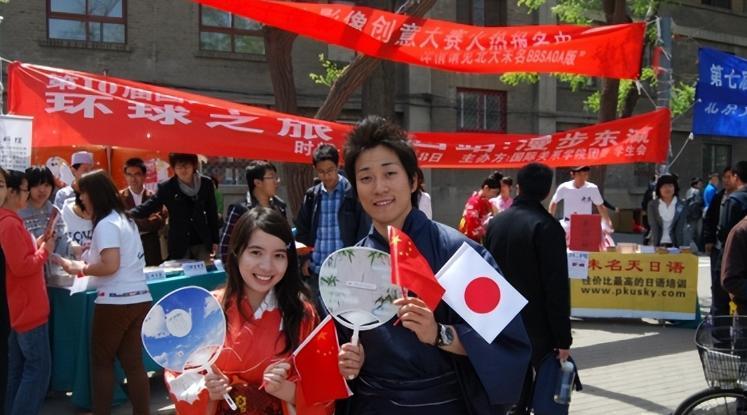 一位网友说：在日本，最排华的不是日本人，真正最看不起你的，往往不是日本人，而是那