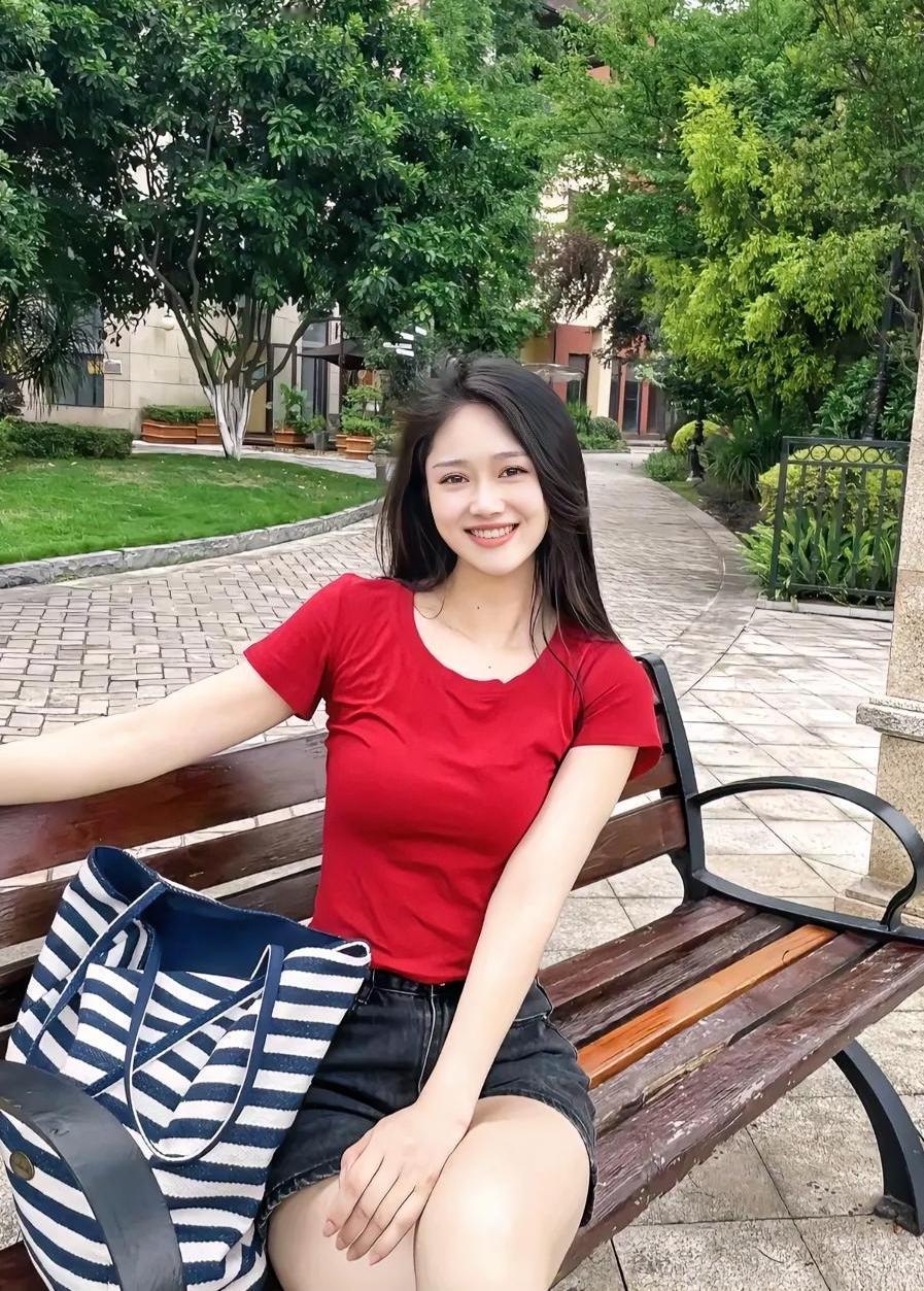 清醒时做事迷茫时读书独处时思考烦躁时运动焦虑时净心得意时淡然失意时坦