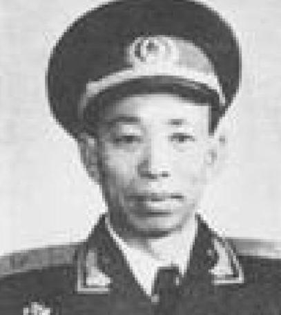 1945年，被八路军收编的独立第七旅首领上官子平下令处决团政委刘丰。临刑前，上官