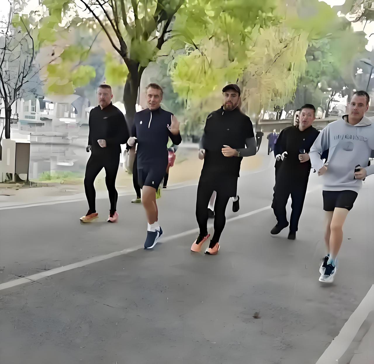 马克龙离开中国前，说了一句话，意味深长!马克龙在中国，待了三天，行程紧凑，时间