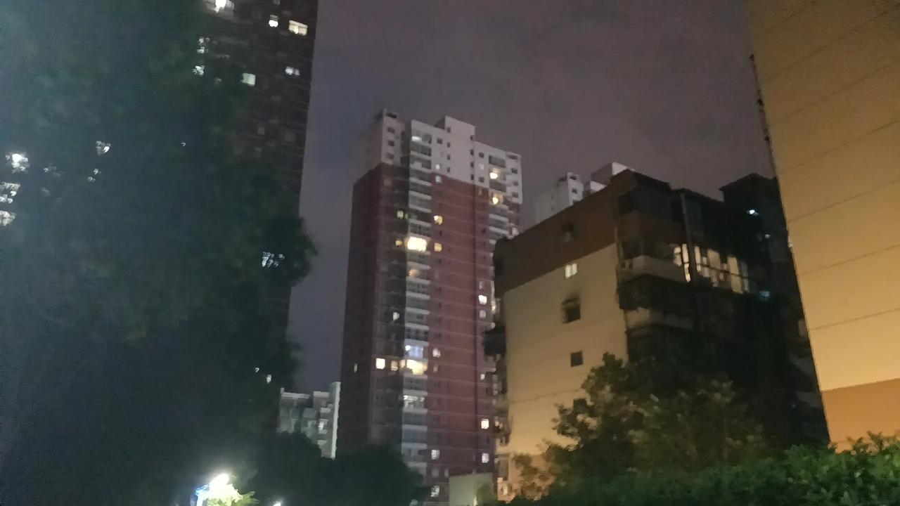 首支将未来盈利提前进行分红的公司。这周三，在美上市科兴生物，本年度分红大戏开幕