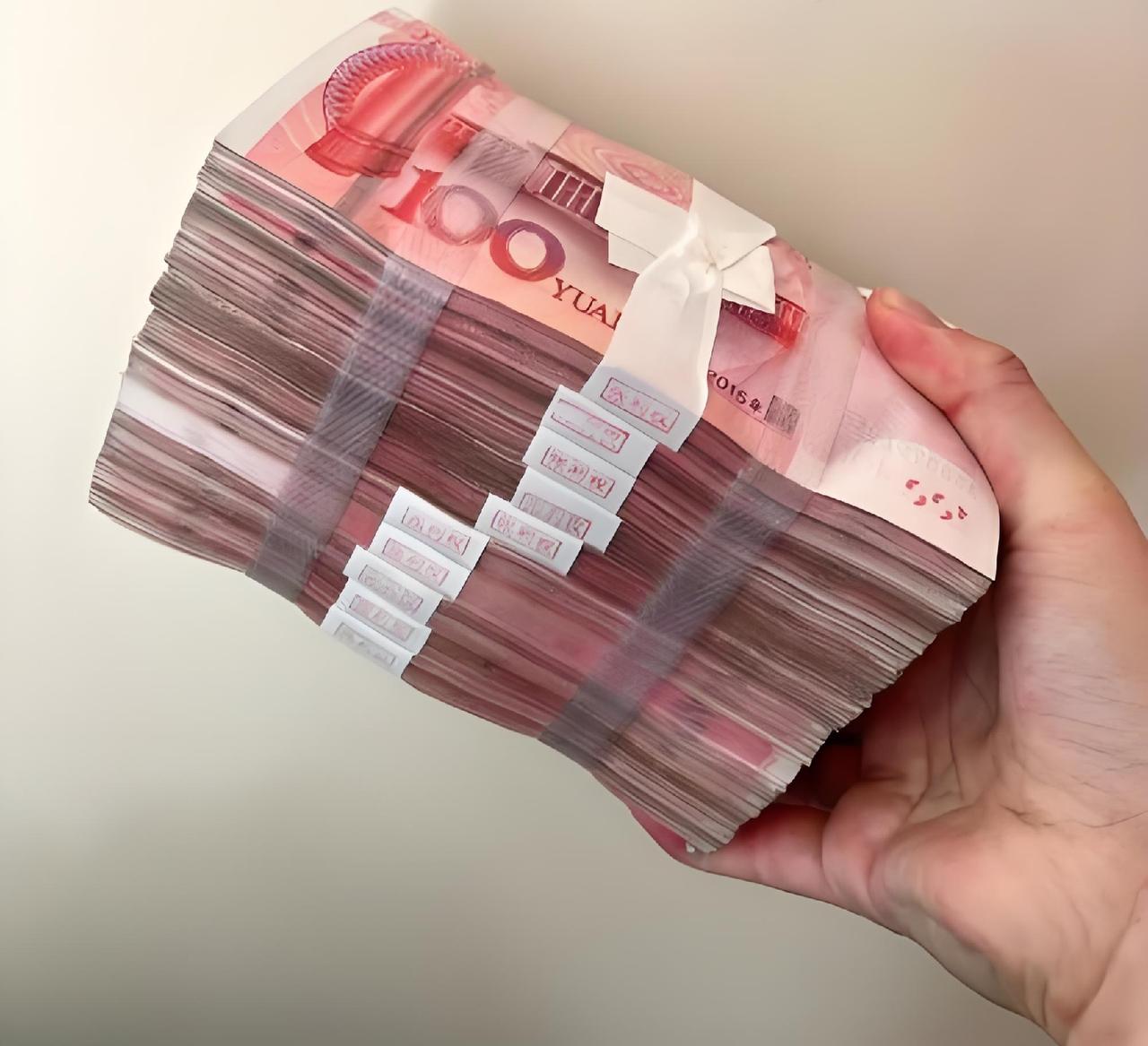 当今这个社会，如果你有钱，在法律规定的范围内，可以为所欲为，毫无忌惮。近期网上